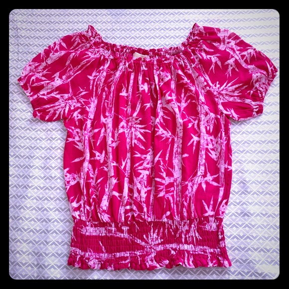 MICHAEL Michael Kors Tops - NWT MICHAEL MK Women’s (Size S) Pink Printed Blouse